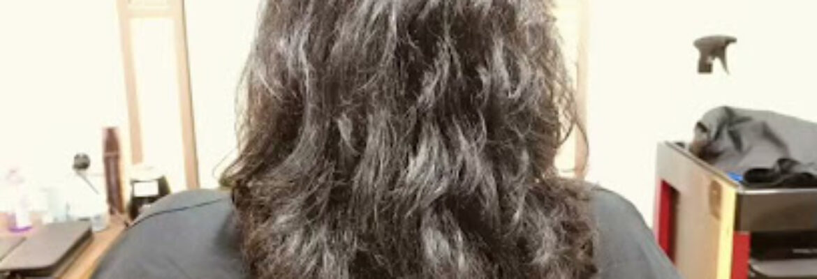 4Mulletion Unisex Salon