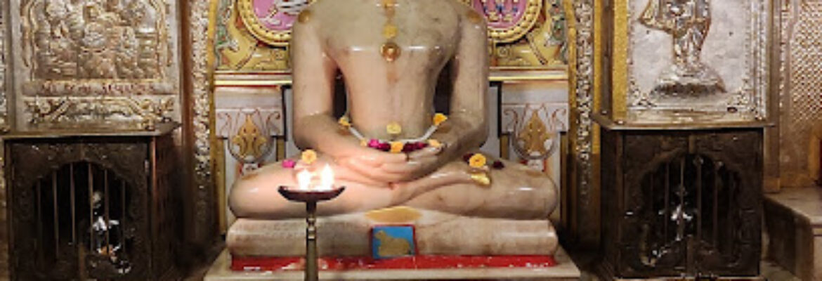 Shri Godiji Parshwanath Jain Temple