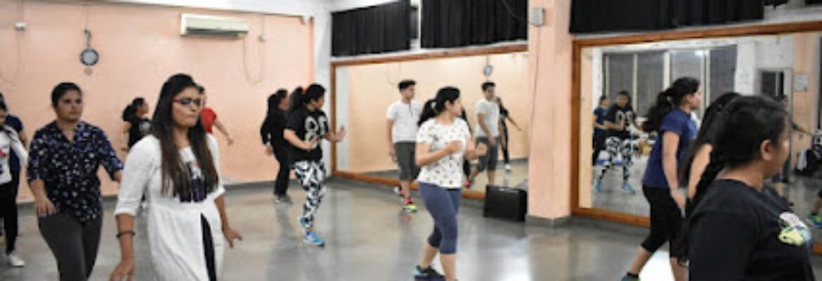 SD DANCE AND FITNESS HUB | Dance Classes In Pune for Zumba | Salsa | Bachata | Kizomba | Bollywood | Hip Hop