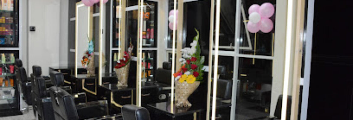 Final Touch unisex Salon & Tattoo Studio